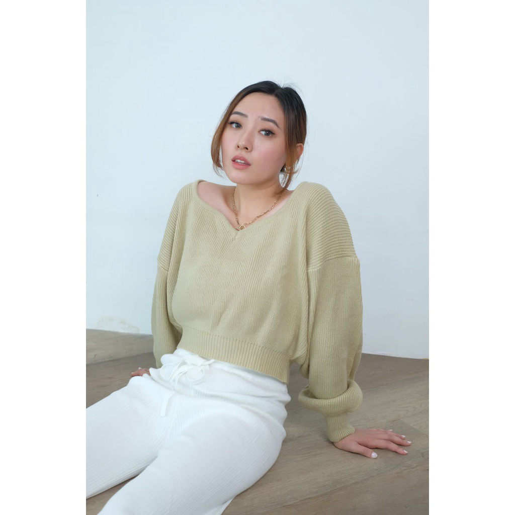 BEFAST - ZFS OOTD Sweater AGELIE / NESSYA KNIT SWEATER / Atasan Lengan Panjang Wanita / Pakaian Wanita Keluaran Terbaru / Sweater Polos Casual / Fashion Remaja ABG Kekinian / Sweater Terlaris / Outfit Selebgram