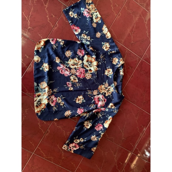 blouse motif house of shopaholic