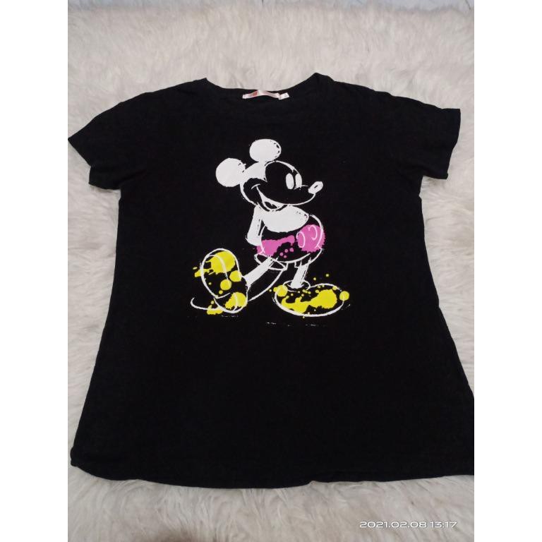 Kaos Disney by Uniqlo size S