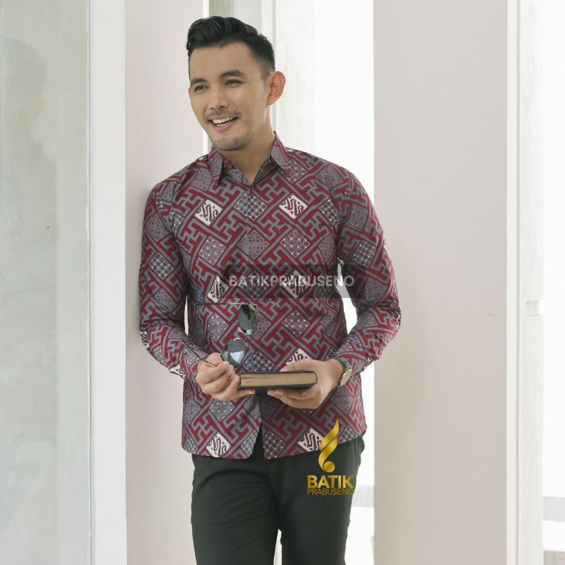 JUAL KEMEJA BATIK PRIA BATIK SLIMFIT LENGAN PANJANG BAHAN KATUN BISA BELI KAINNYA BATIK SOLO