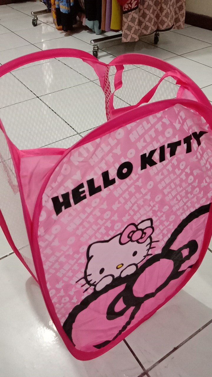 Keranjang Baju Karakter