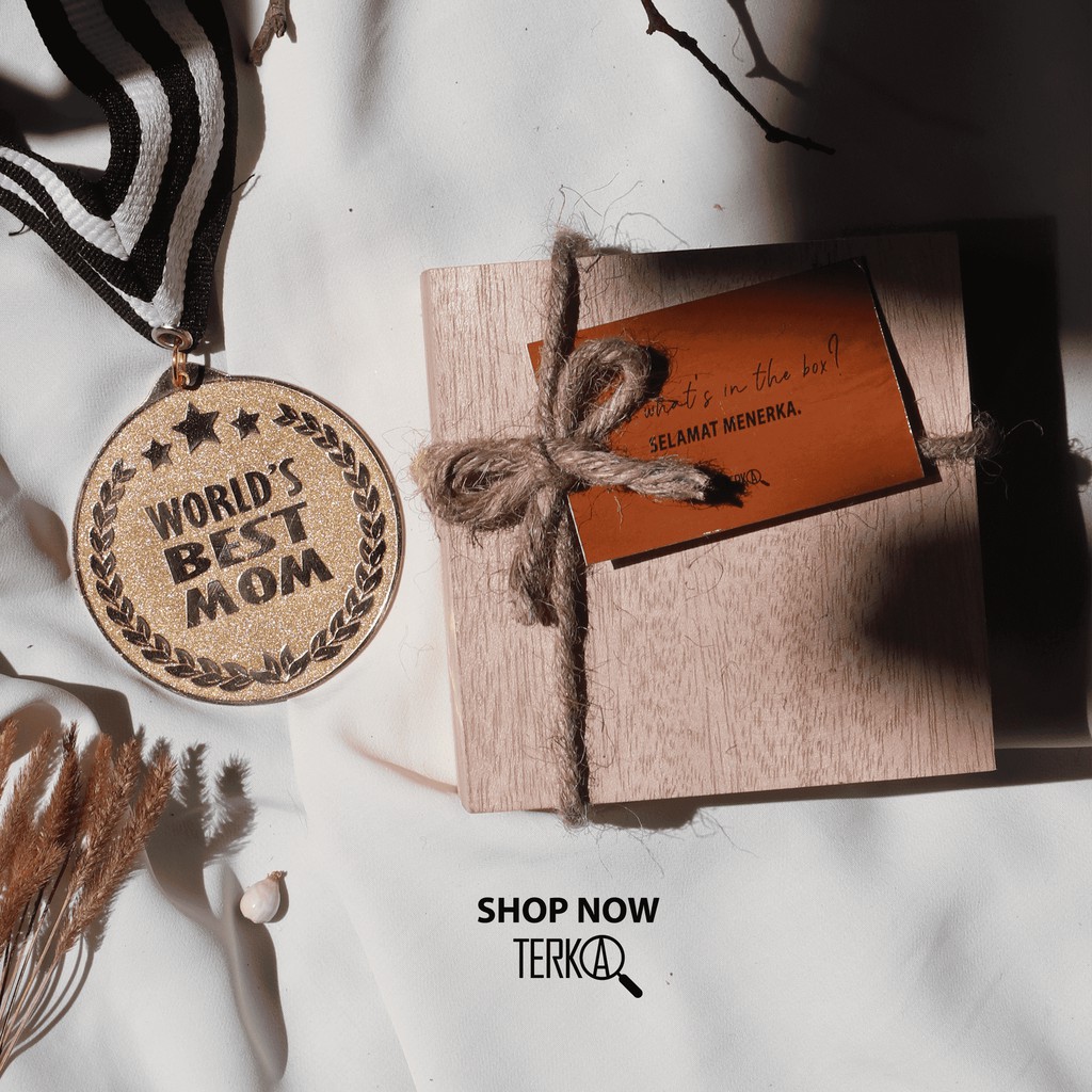 

World's Best Mom Medali (LIMITED) // Medali Kado // Hadiah Ulang Tahun Mamah Bunda Ibu