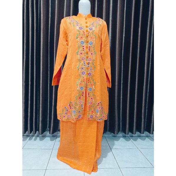 Setelan Baju kurung bordir padang