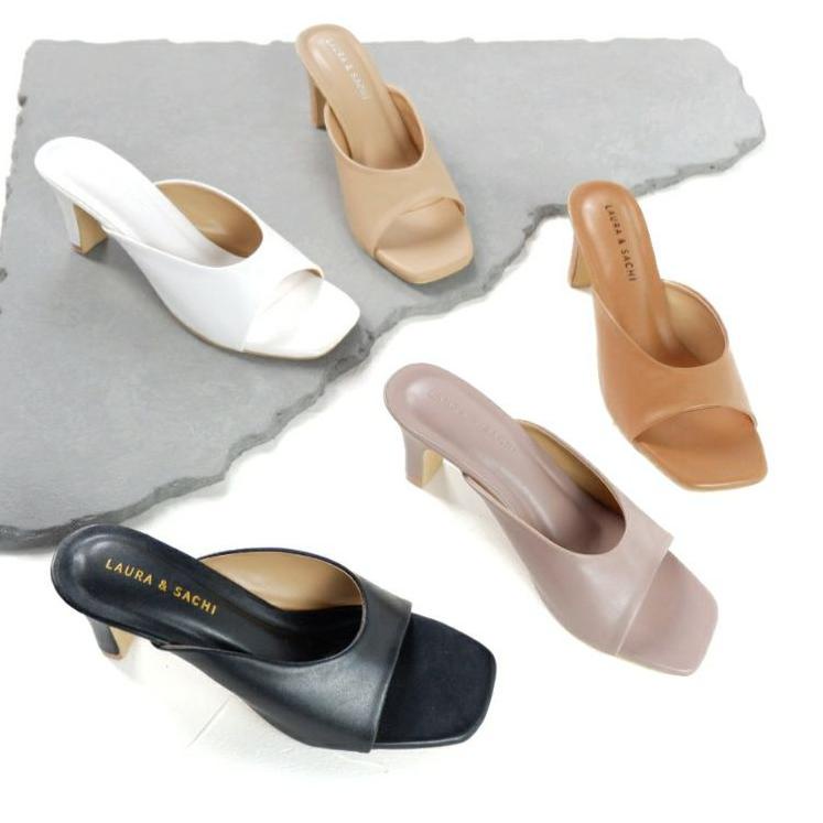 Special Price.. LAURA & SACHI SACHI 027