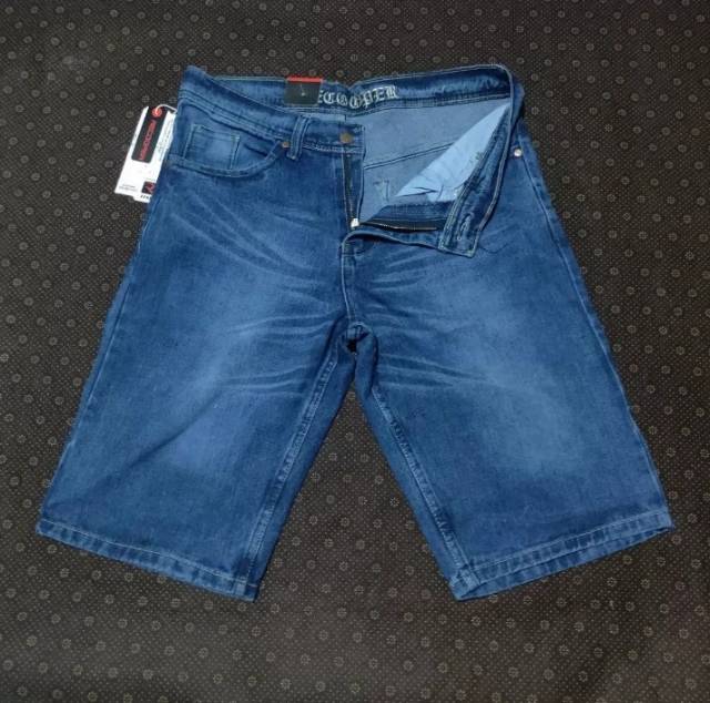 Celana Jeans Pendek Pria / Celana Jeans Kekinian / Celana Pendek Murah / Celana Terlaris/Celana Pria