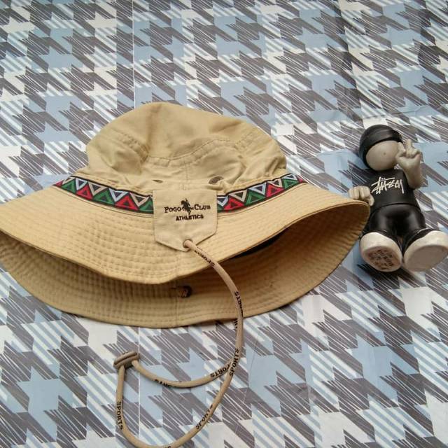 BUCKET HAT POGO CLUB