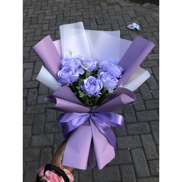 REAL PICT BUKET BUNGA UNGU/ LILAC/ BUKET BUNGA PALSU/ MAWAR UNGU