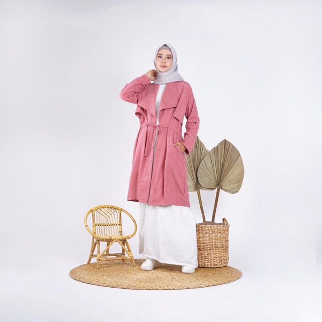 Laurensia (hanya outer)