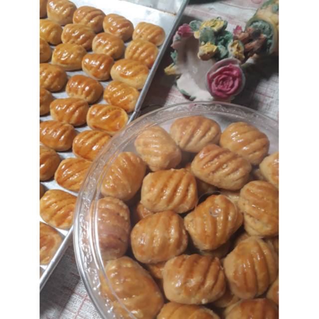 

NASTAR AROMA KHAS TIMUR TENGAH