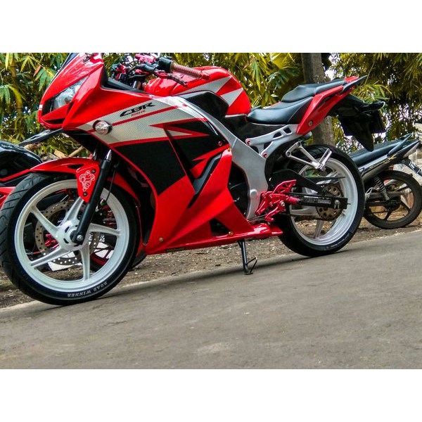 undercowl cbr k45 a 150 undercowl cbr lokal undercowl cbr lokal undercowl cbr k45 body bawah cbr k45