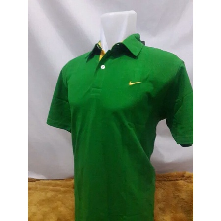 Kaos Poloshirt Sportwear Nike