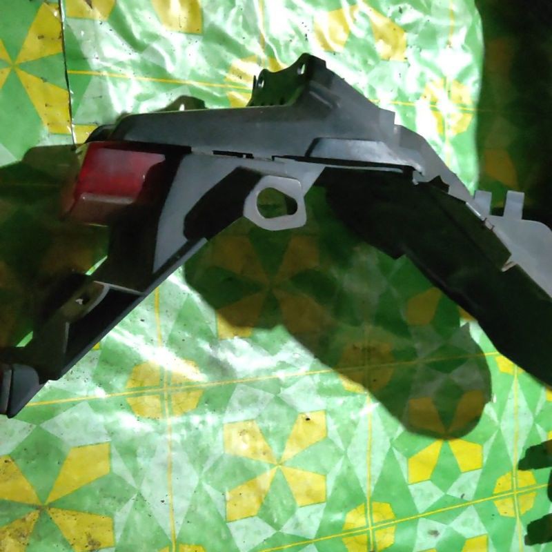 spakbor slebor belakang byson