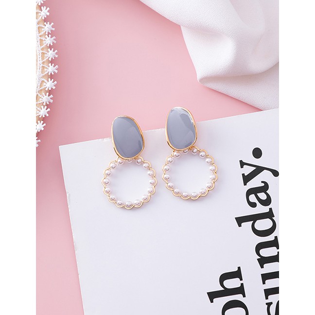 LRC Anting Tusuk Fashion (pearl Ring) Drip Transparent Earrings F4871X