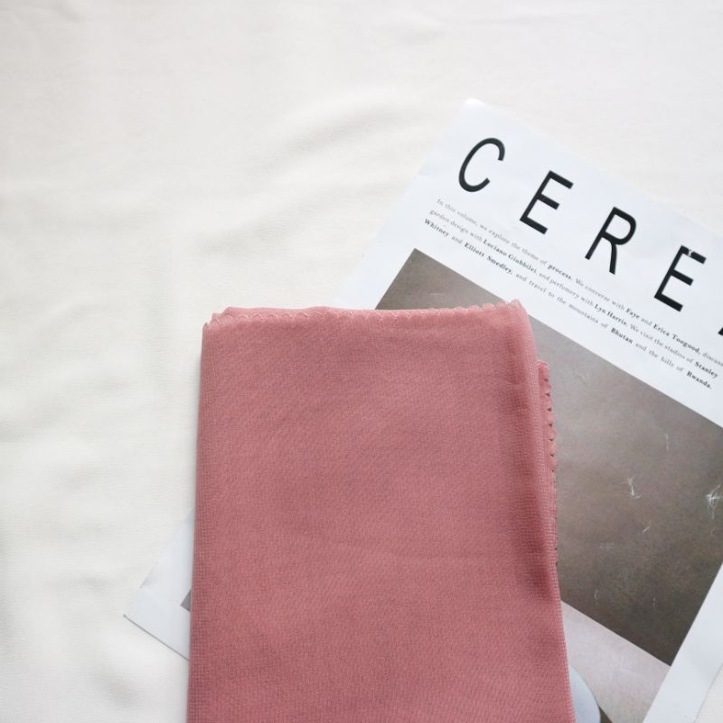 Bella Square Lasercut premium | hijab potton lasercut | pollycotton-LC dusty pink