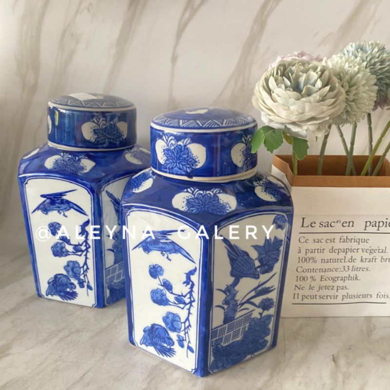 TOPLES BURUNG BIRU PUTIH