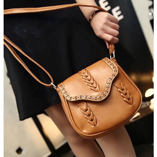 TAS SELEMPANG WANITA KECIL IMPORT KULIT COKLAT RENDARI TA015B7 KOREA SLING BAG MURAH BATAM FASHION REMAJA CEWEK KEKINIAN SIMPLE