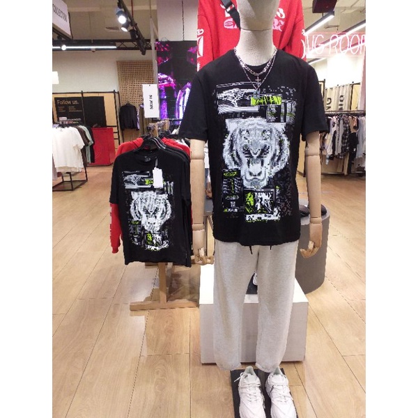 Easy Fit Printed Tshirt Kaos Pria Terlaris Bershka Original TERMURAH