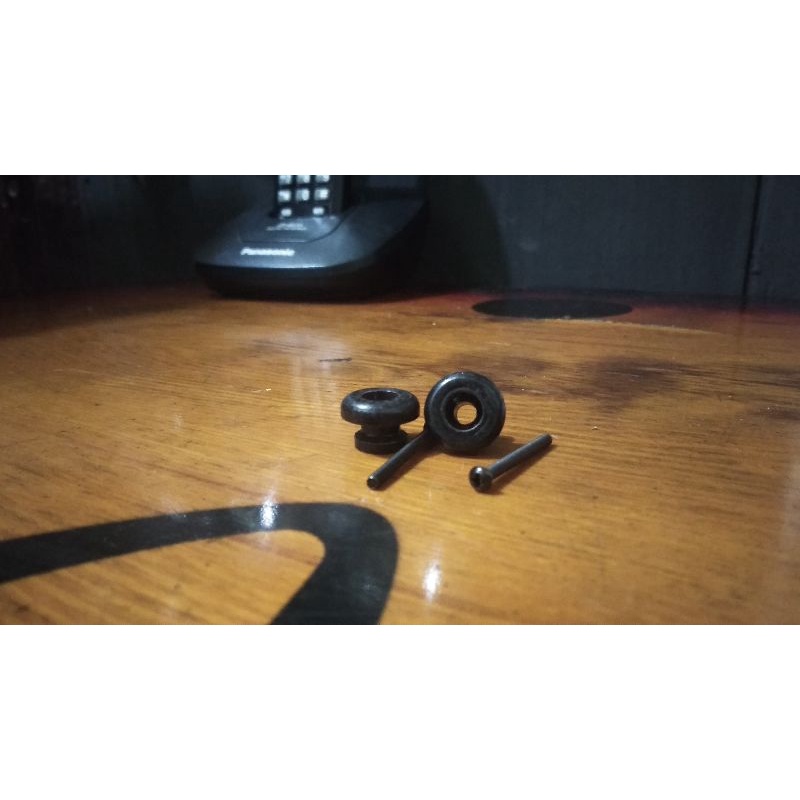 pin strap gitar akustik / elektrik