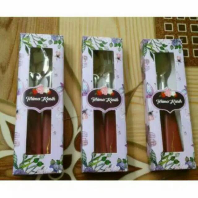 Souvenir sendok garpu box mika