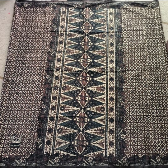 SARUNG LAR GURDA | SARUNG BATIK LAR GURDA | SARUNG KANG SANTRI | SARUNG BATIK MOTIF |  SARUNG SANTRI