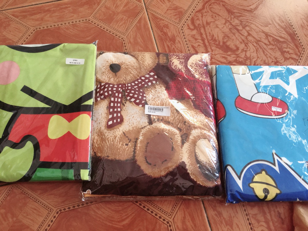 Sarung Kasur Resleting 120x200x15 Karakter