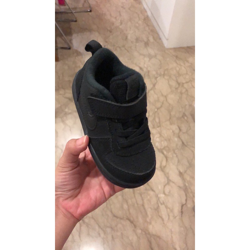 NIKE BABY SHOES  LIKE NEW 9/10 - PRELOVE ORI