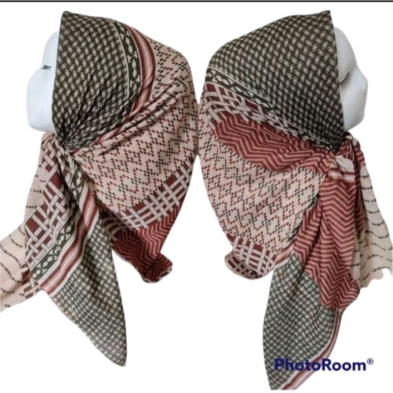 DEENAY KW HIJAB VOAL TERBARU MOTIF CHARLIE SERIES MM COLLECTION