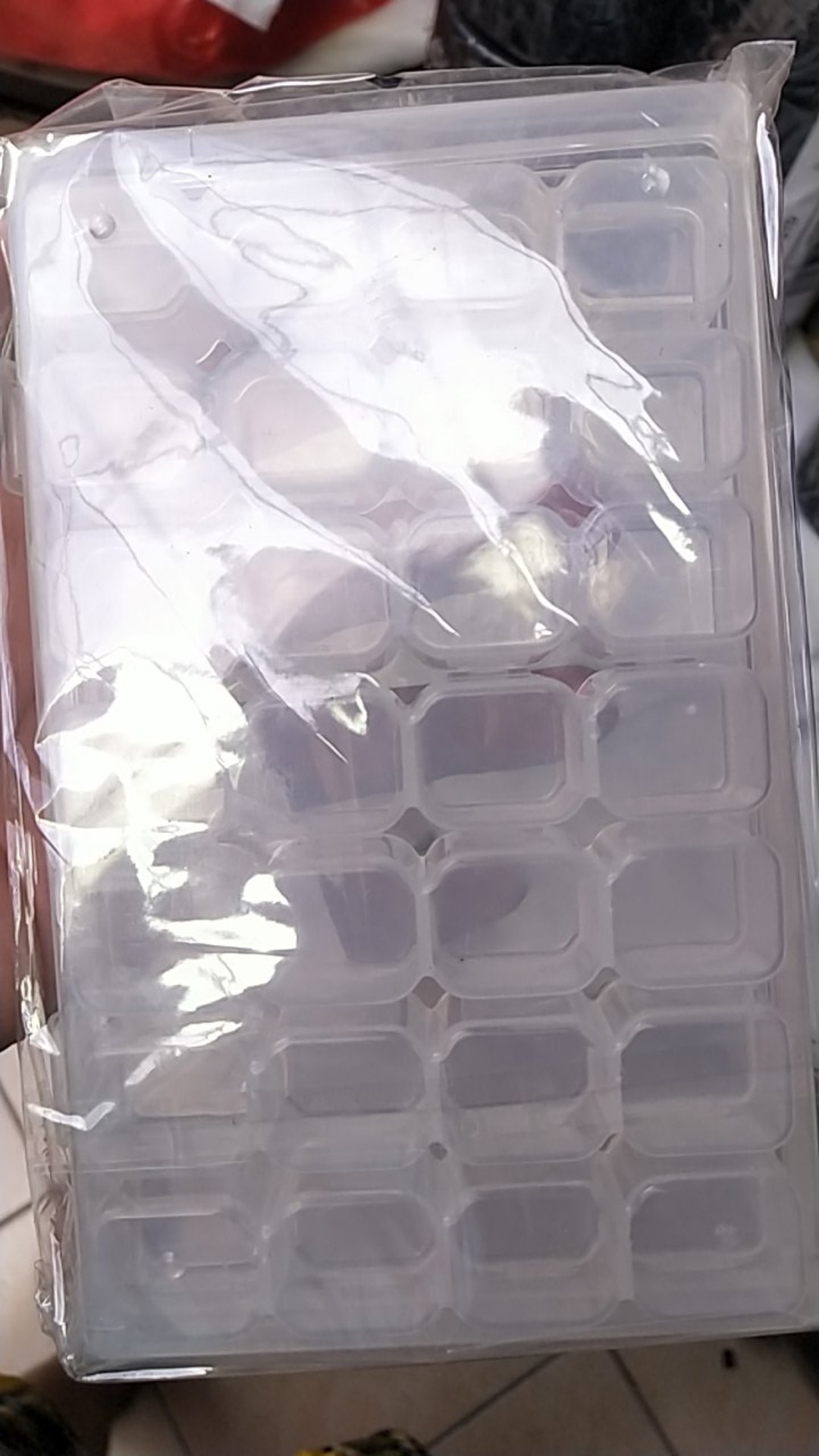 [best Quality] Kotak Penyimpanan Perhiasan Genenic Seperate Box 28 Slot #01