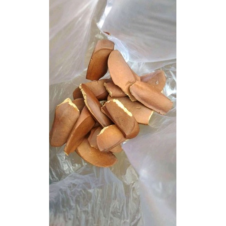 

Biji mahoni kering 100 gram