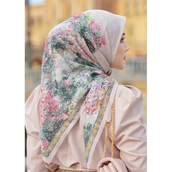 Buttonscarves Sevilla Series Florecer (Voal)