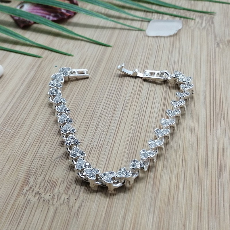 Gelang Diamond Wanita Bahan Full Stainless Steel/Harga 1pcs Bonus Kotak/Bisa Bayar Ditempat{COD}