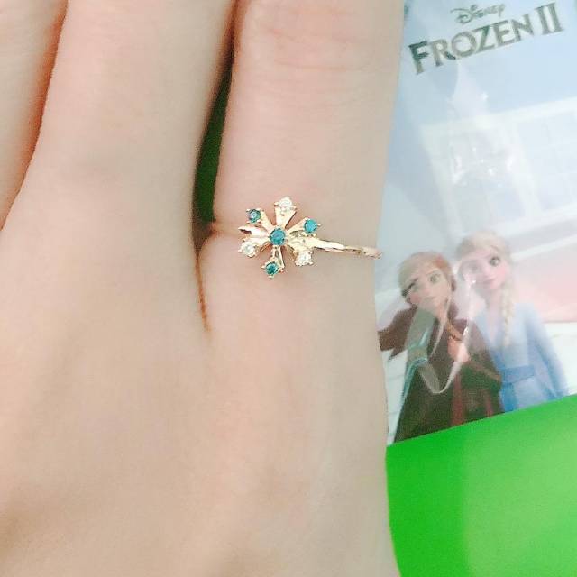 Cincin frozen snow flakes kadar 700