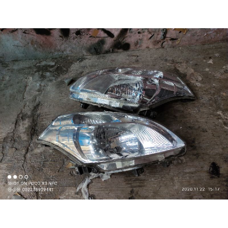 Headlamp Lampu Depan Headlight Suzuki Ertiga Original