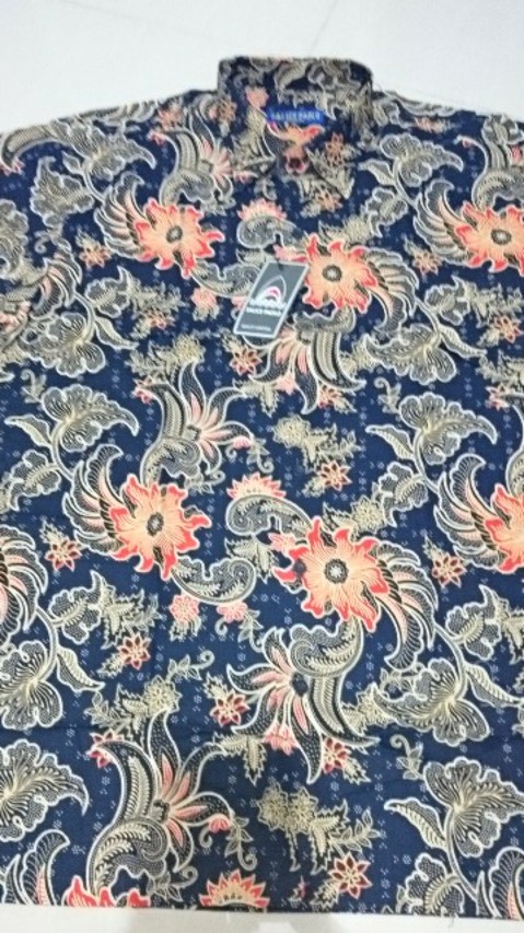 Kemeja Batik Printing Salice Paolo Reguler Fit Lengan Pendek