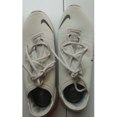 SEPATU NIKE SportWear