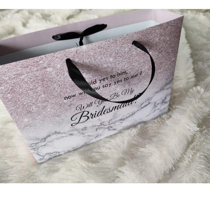 

Model terbaru 0YZ73 Paperbag Bridesmaid / Goodie Bag Souvenir / Paperbag Custom / Paperbag produk / Tas hijab 24x17x7cm 0YZ