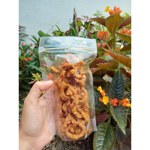 

Usus krispi pedas daun jeruk