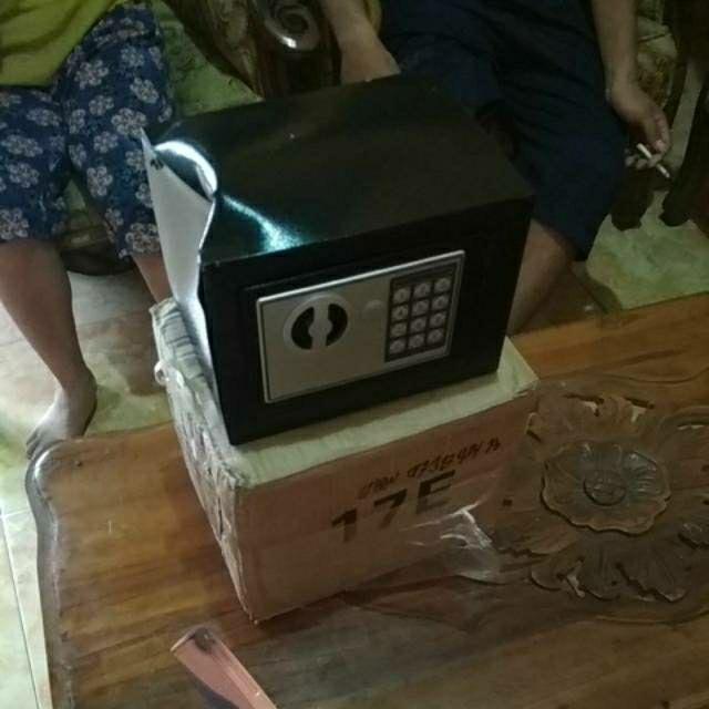 Brangkas Besi Elektrik Brangkas Uang Tahan Api