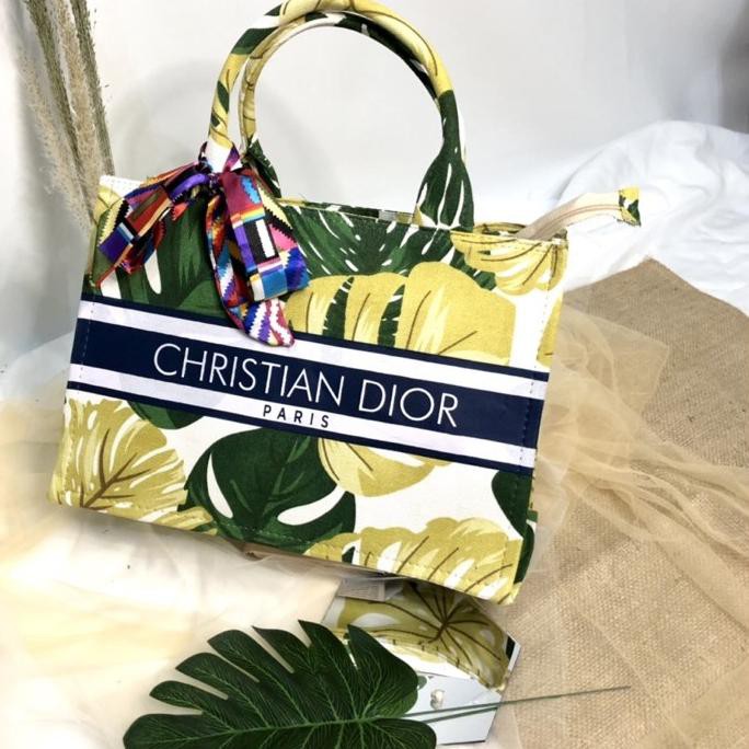 

HOT SALE!! TOTE DIOR PITA (FREE PITA+TALI PANJANG) TERLARIS