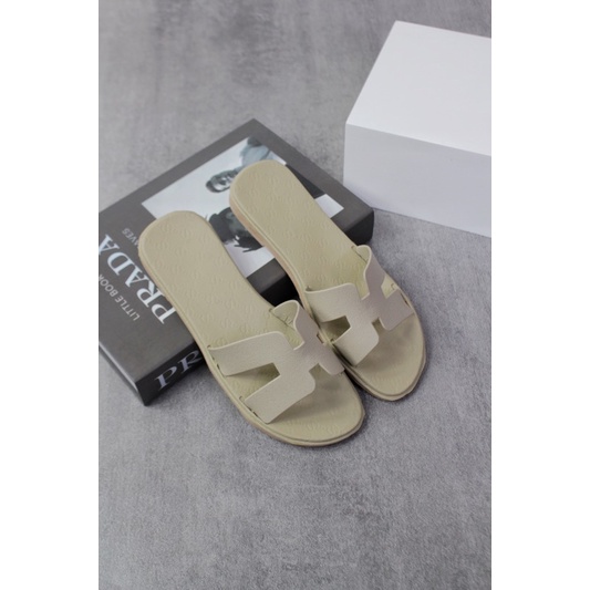 ( BALANC* ) Sandal BOLONI slop cewek H kekinian-Cream
