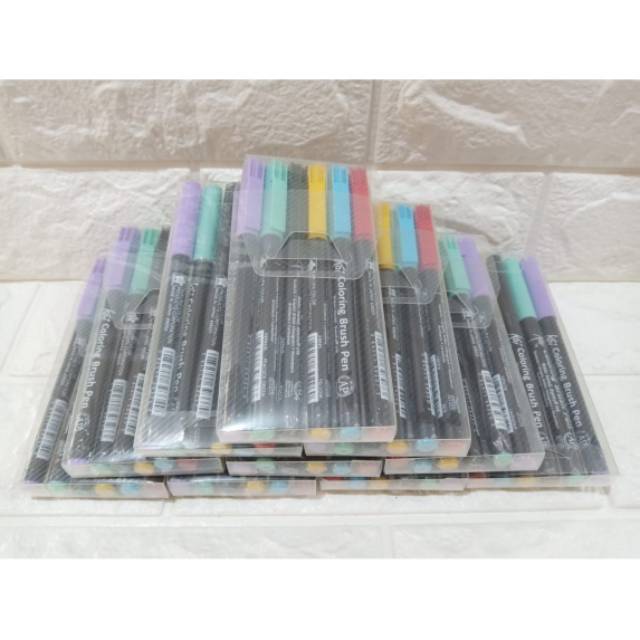 

Sakura Koi Coloring Brush Pen Set 6 Warna