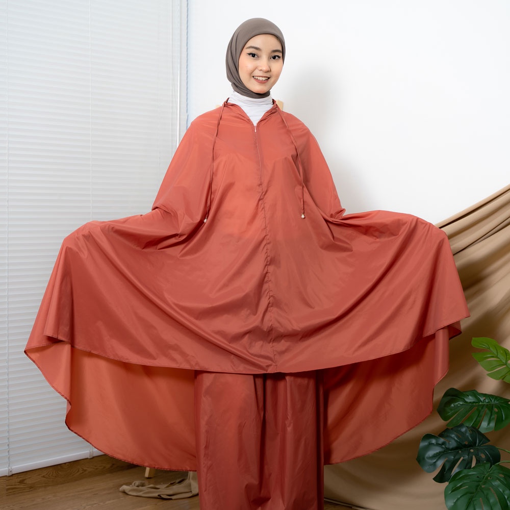 ALIF MUKENA MINI PARASUT PREMIUM KOREA TRAVEL - DUSTY CEDAR ( MKN-032 )