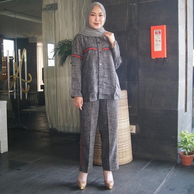 Nazla one set - Black