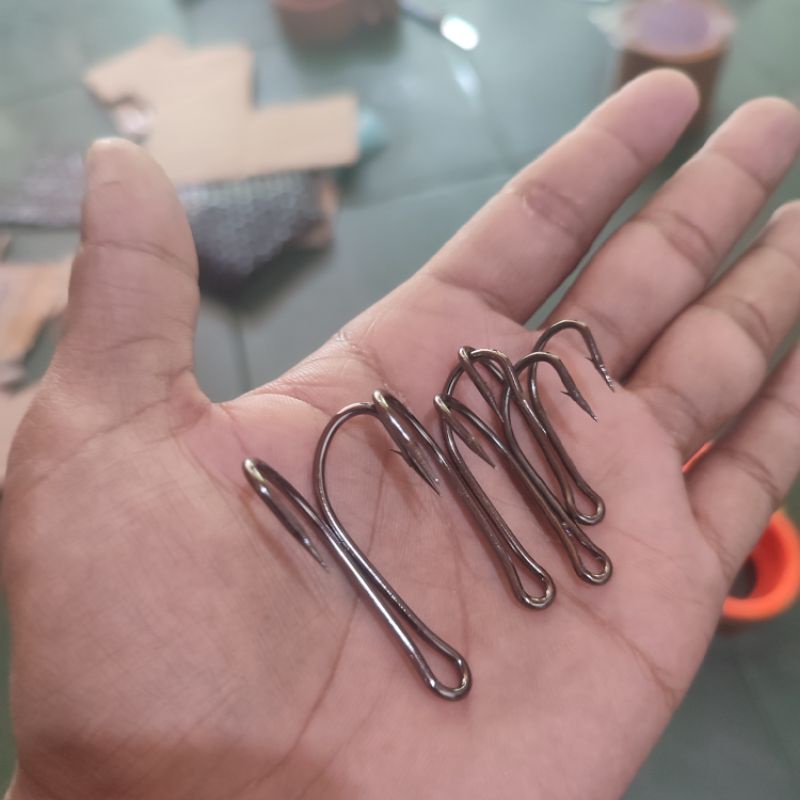 DOUBLE HOOK BLACK UKURAN 1 1/0 2/0 3/0 4/0