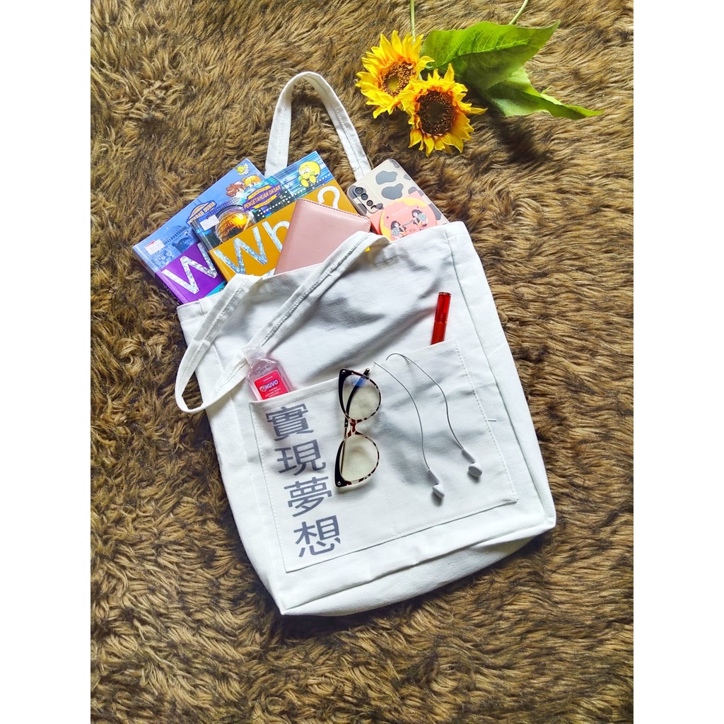 Tas Totebag Kantong Tas Wanita Bahan Kanvas by Shafiyyah.Sarban( ukuran besar )