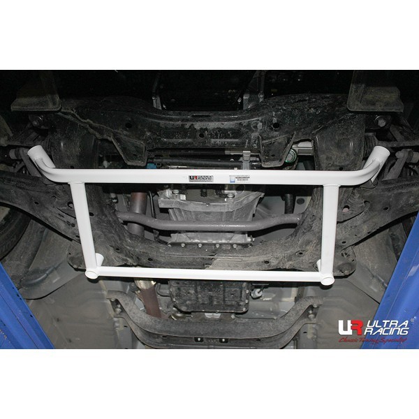 Aksesoris Stabiliser Strutbar ULTRA RACING Front lower 1615 Hyundai H1
