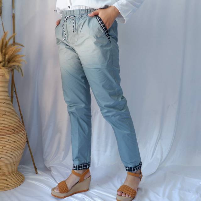 BAGGY PANTS TWILL STRECTH ALL SIZE VARIASI KANTONG DAN LIPATAN BAWAH