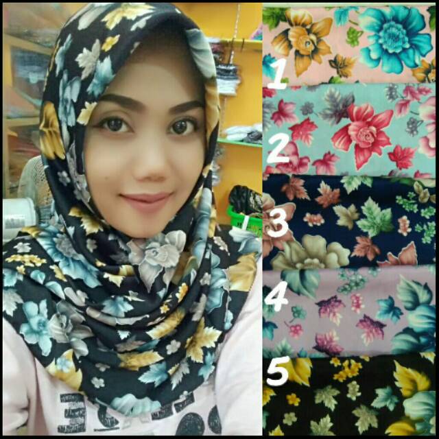 Segiempat maxmara motif bunga