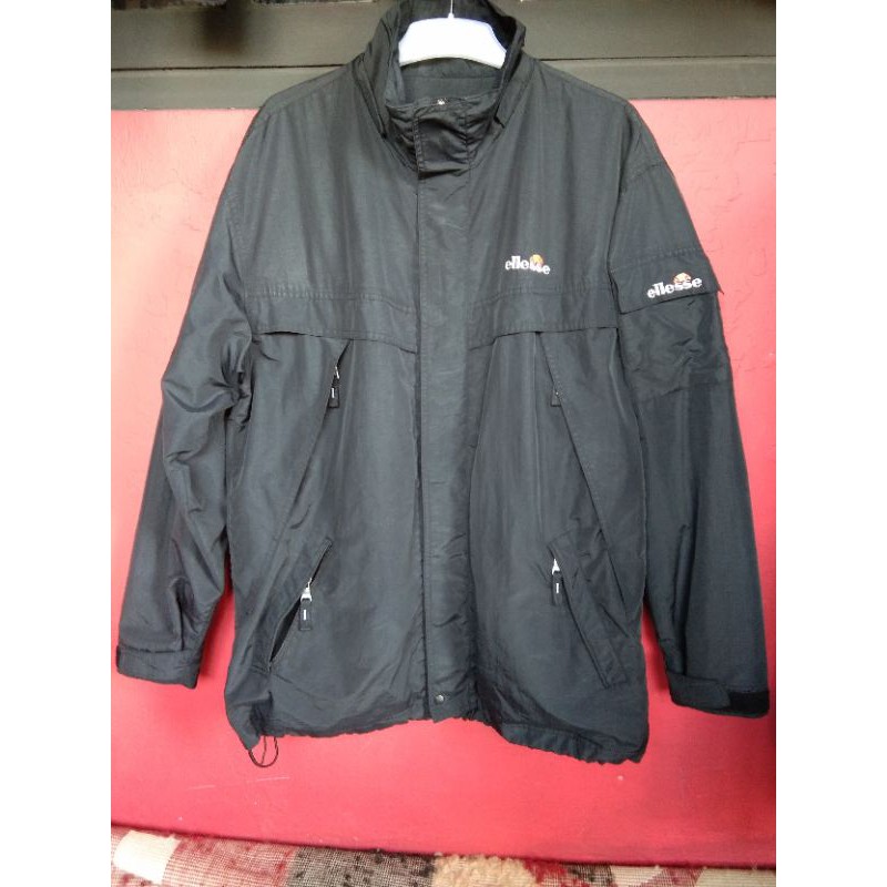 jaket outdor ellesse