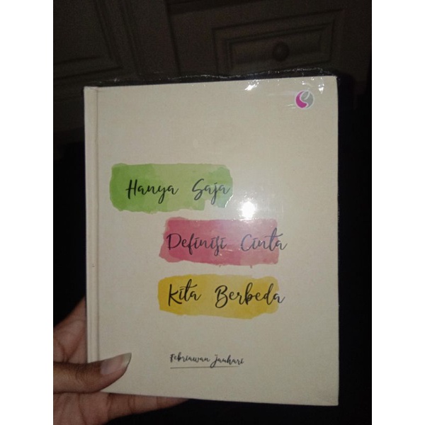 PRELOVED BUKU HANYA SAJA DEFINISI CINTA KITA BERBEDA BY FEBRIAWAN JAUHARI [ORIGINAL BOOK]